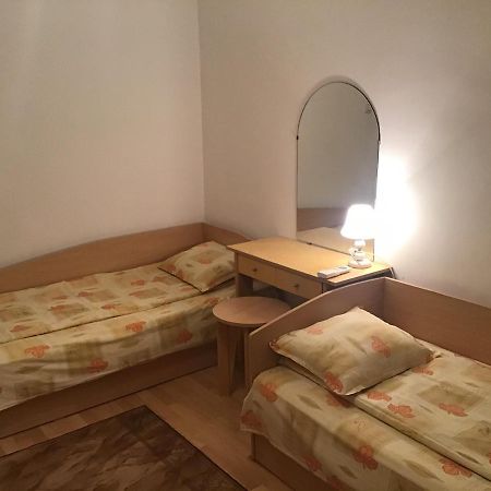 Aurora Guest House Nesebar Buitenkant foto