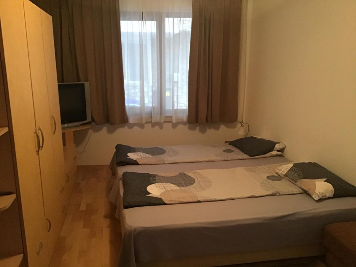 Aurora Guest House Nesebar Buitenkant foto