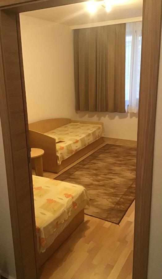 Aurora Guest House Nesebar Buitenkant foto