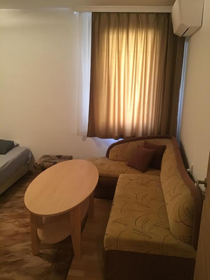 Aurora Guest House Nesebar Buitenkant foto